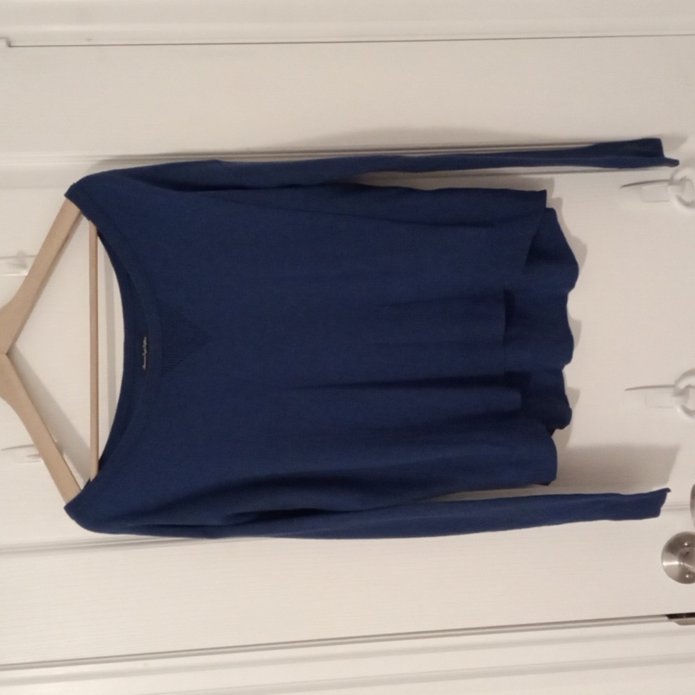 American Eagle Outfitters Navy Relaxed Crewneck